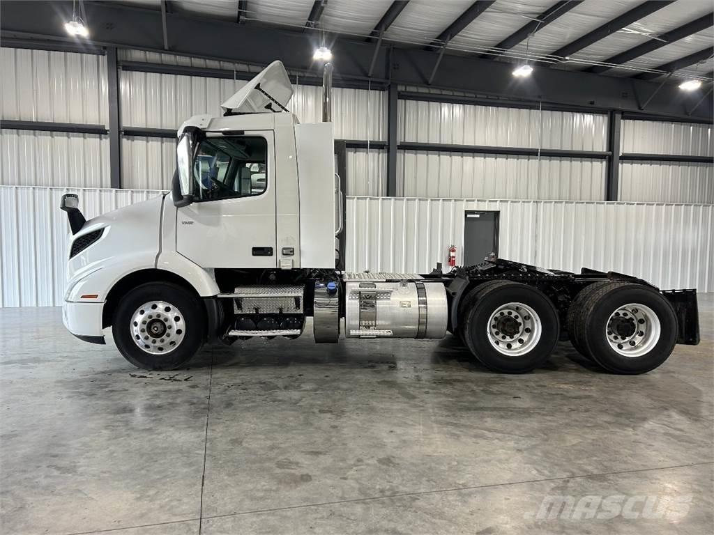 Volvo VNR64T300 Ťahače