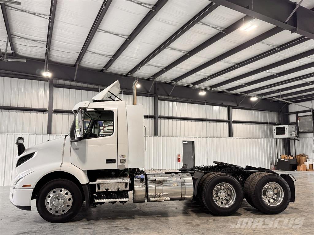 Volvo VNR64T300 Ťahače