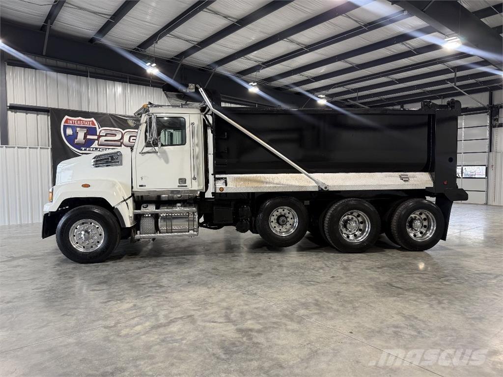 Western Star 4700SF Sklápače