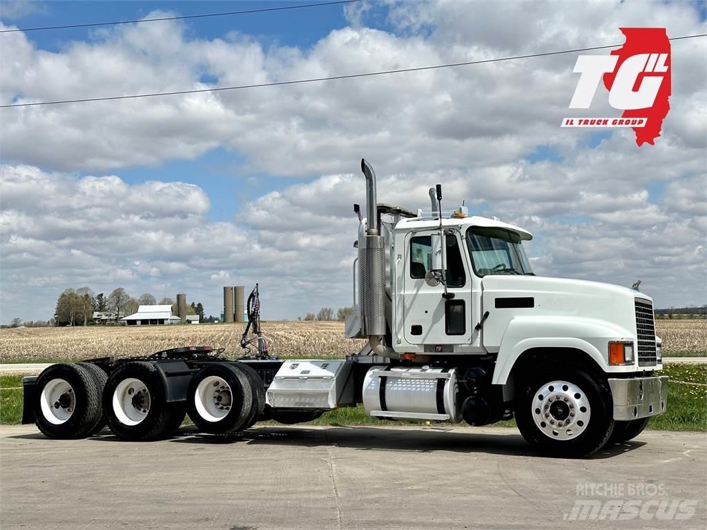 Mack CH613 Ťahače