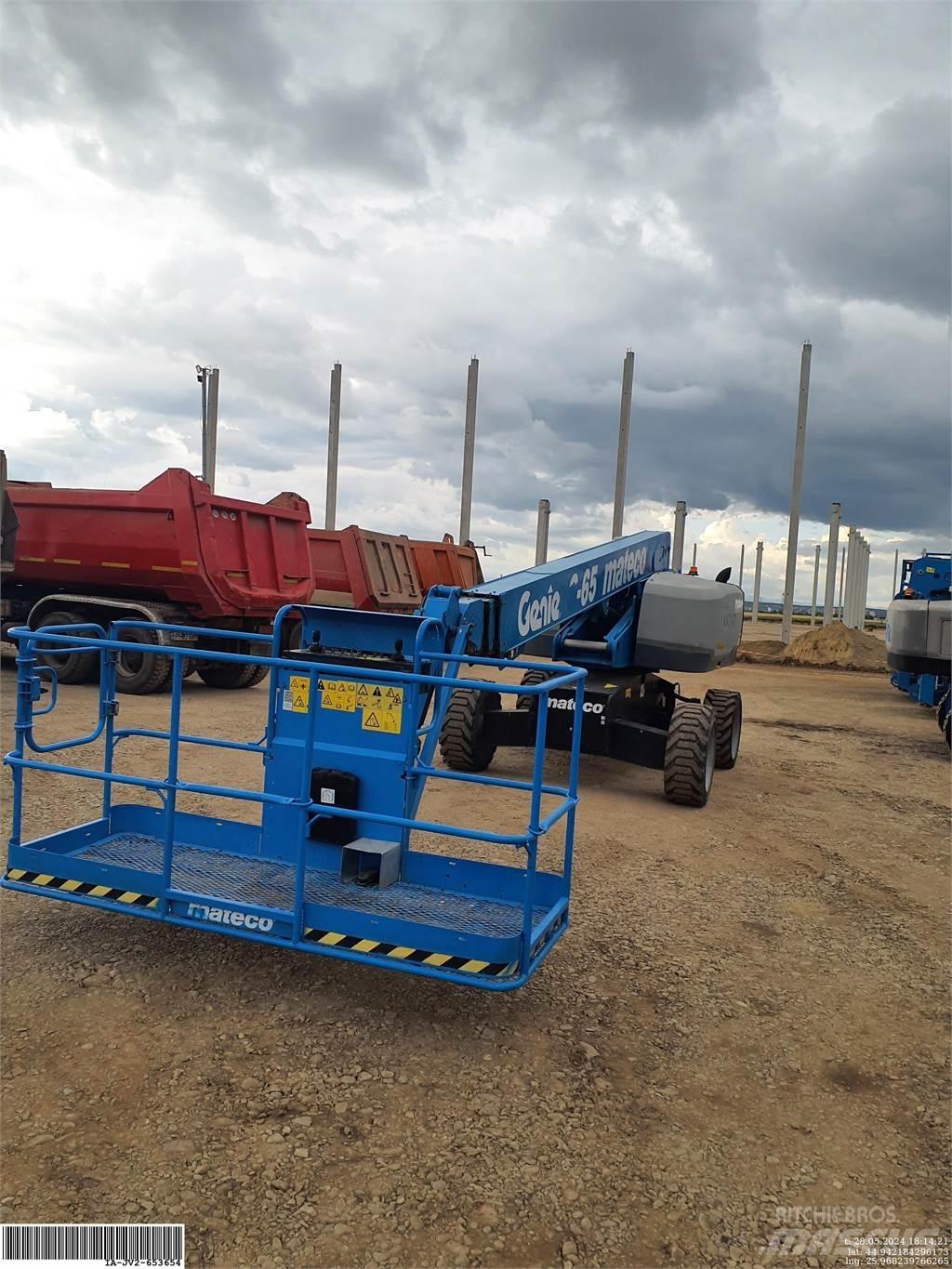 Genie S-65 Kĺbové plošiny