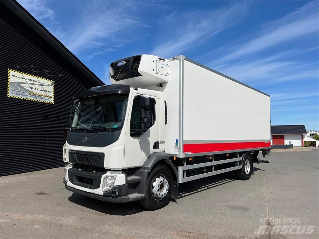 Volvo FL250 Chladiarenské nákladné vozidlá