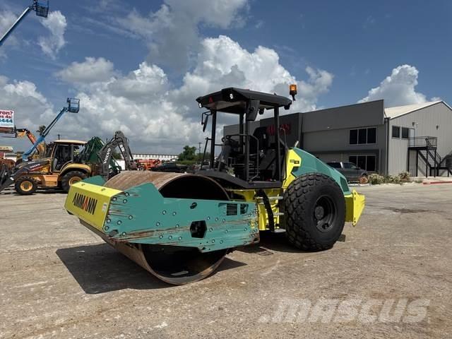 Ammann ARS 110 Ťahačové valce
