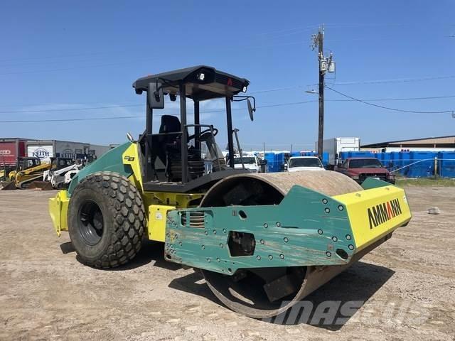 Ammann ARS 110 Ťahačové valce