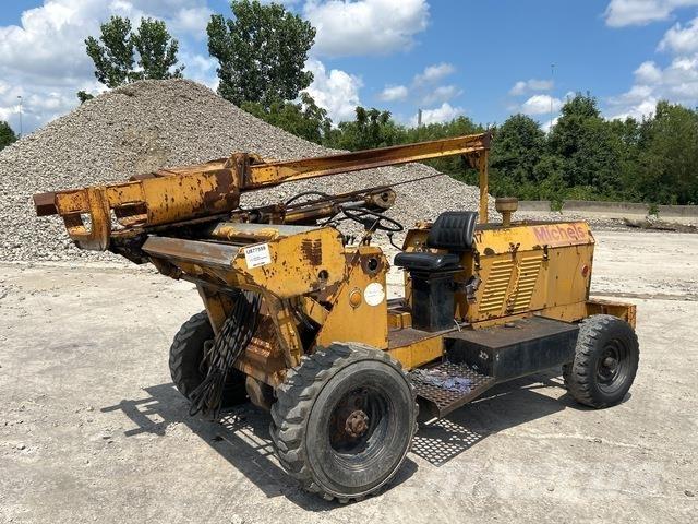 Arrow HJR1250 Hydraulické baranidlá na zatĺkanie pilotov