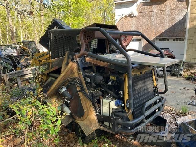 ASV RT120F Šmykom riadené nakladače