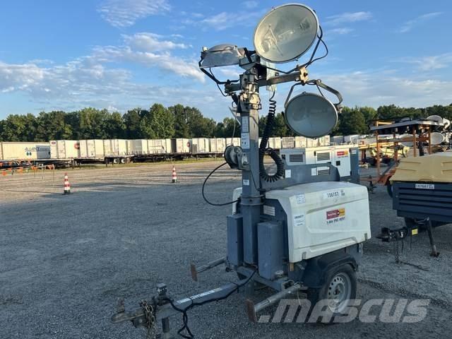 Atlas Copco V4 Osvetľovacie stožiare