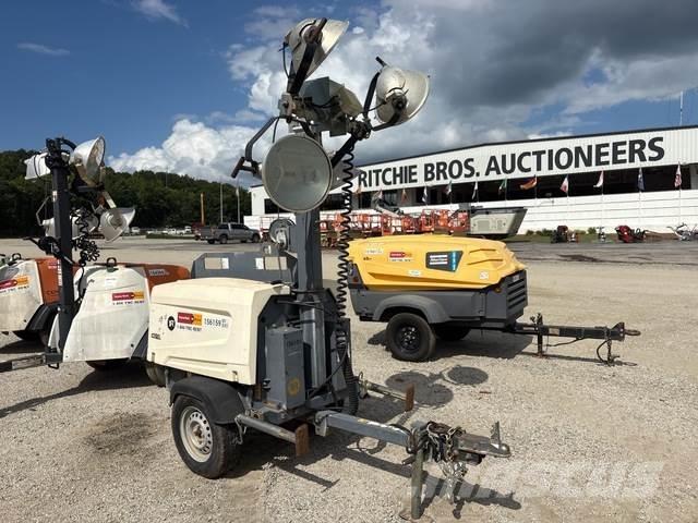 Atlas Copco V4 Osvetľovacie stožiare
