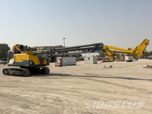 Bauer MBG24 Veľké vŕtacie stroje