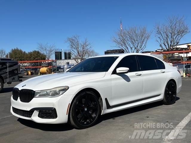 BMW 750I Automobily