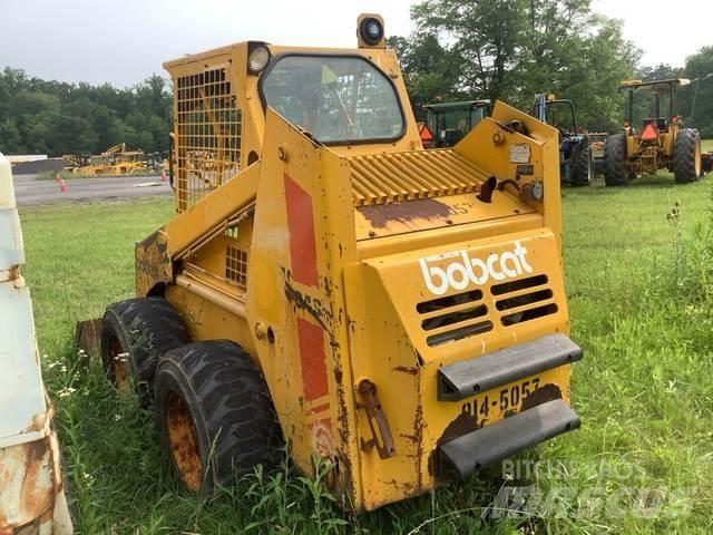 Bobcat 843 Šmykom riadené nakladače