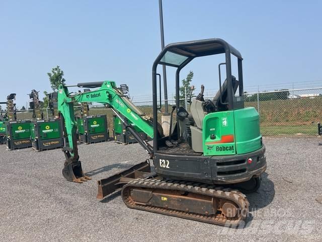 Bobcat E32 Pásové rýpadlá