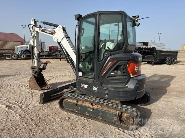 Bobcat E35 Pásové rýpadlá