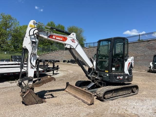 Bobcat E42 Pásové rýpadlá