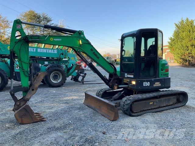 Bobcat E50 Pásové rýpadlá