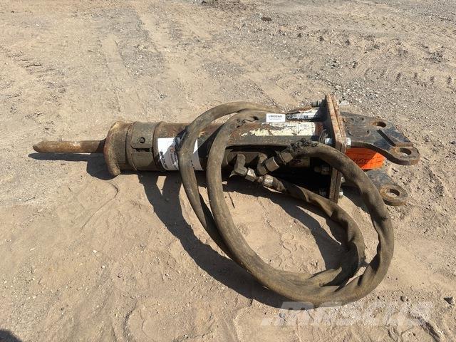 Bobcat HB280 Búracie kladivá / Zbíjačky