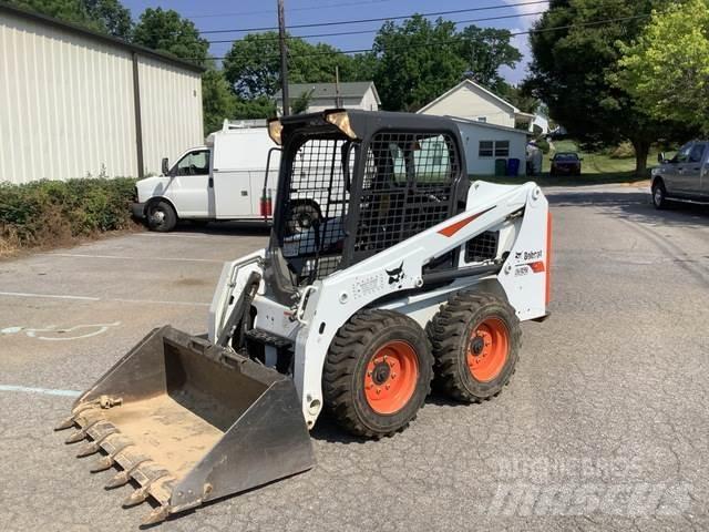 Bobcat S450 Šmykom riadené nakladače
