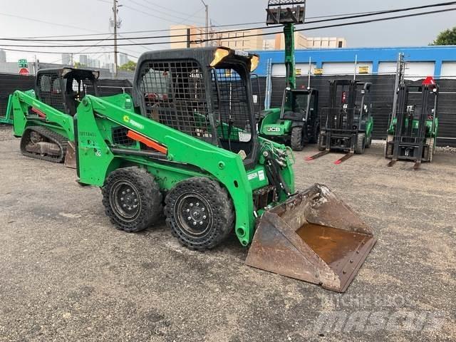 Bobcat S450 Šmykom riadené nakladače