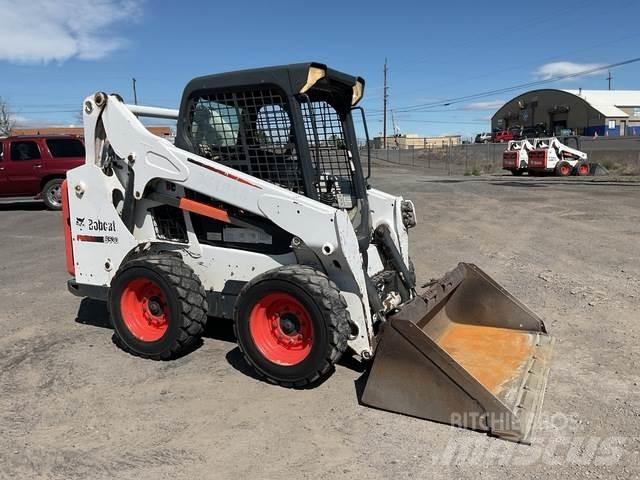 Bobcat S530 Šmykom riadené nakladače