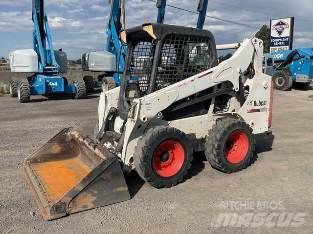 Bobcat S530 Šmykom riadené nakladače