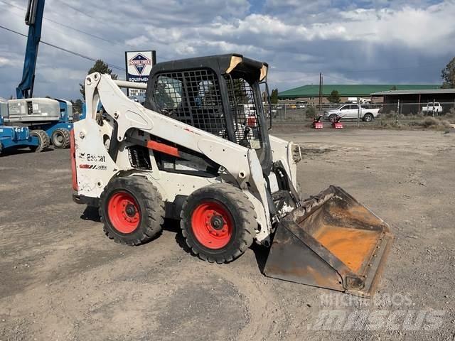 Bobcat S530 Šmykom riadené nakladače