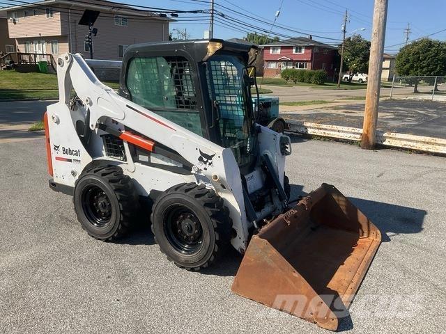 Bobcat S530 Šmykom riadené nakladače