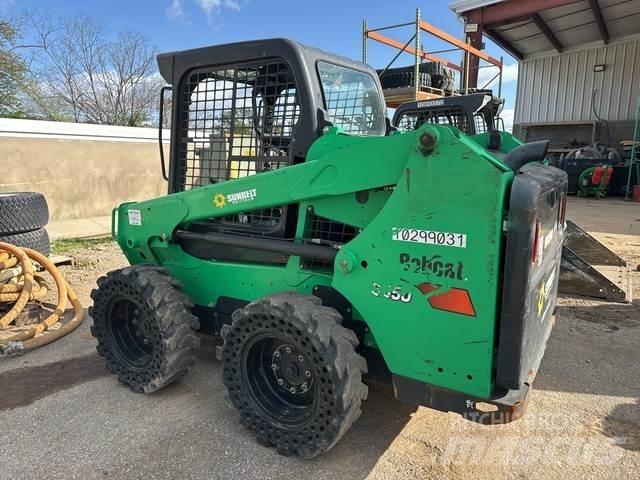 Bobcat S550 Šmykom riadené nakladače