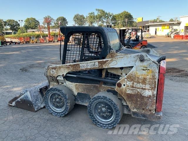 Bobcat S550 Šmykom riadené nakladače