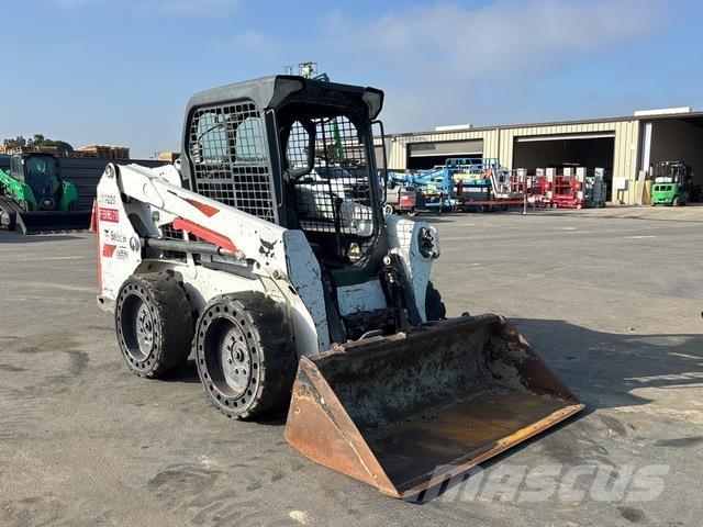 Bobcat S550 Šmykom riadené nakladače