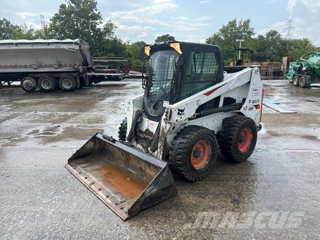 Bobcat S630 Šmykom riadené nakladače