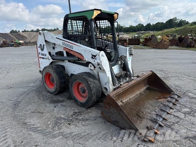 Bobcat S630 Šmykom riadené nakladače