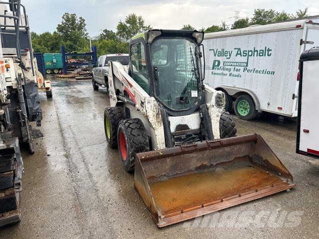 Bobcat S630 Šmykom riadené nakladače