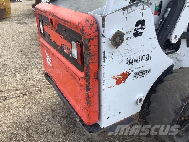 Bobcat S650 Šmykom riadené nakladače