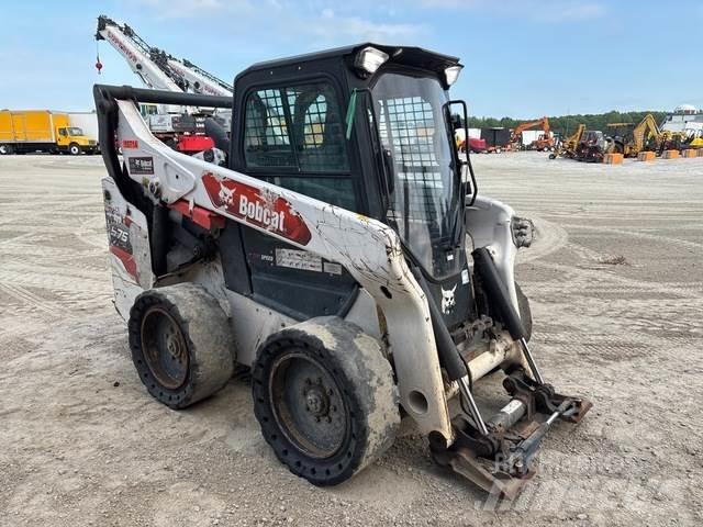 Bobcat S76 Šmykom riadené nakladače