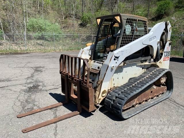 Bobcat T320 Šmykom riadené nakladače