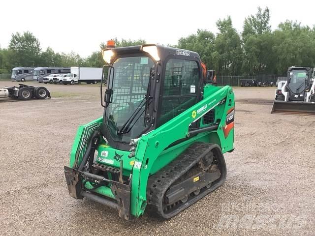 Bobcat T450 Šmykom riadené nakladače
