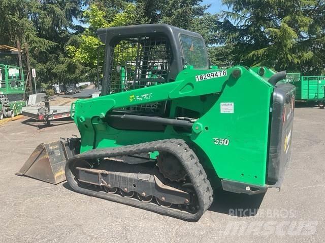 Bobcat T550 Šmykom riadené nakladače