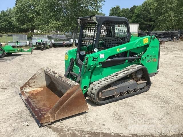 Bobcat T550 Šmykom riadené nakladače