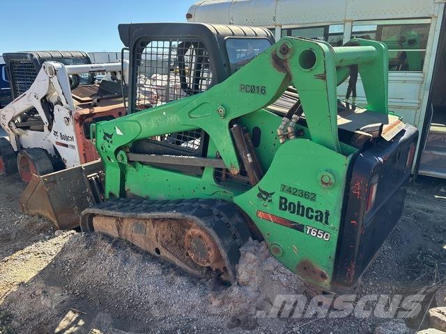 Bobcat T650 Šmykom riadené nakladače