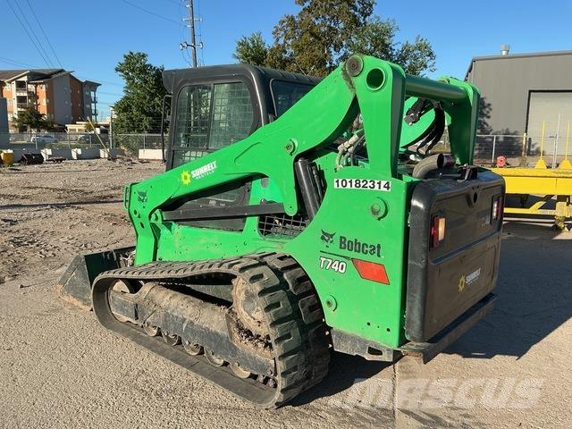 Bobcat T740 Šmykom riadené nakladače