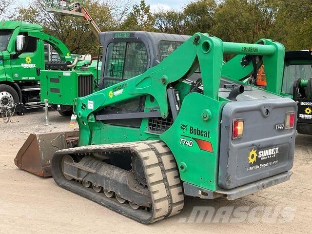 Bobcat T740 Šmykom riadené nakladače