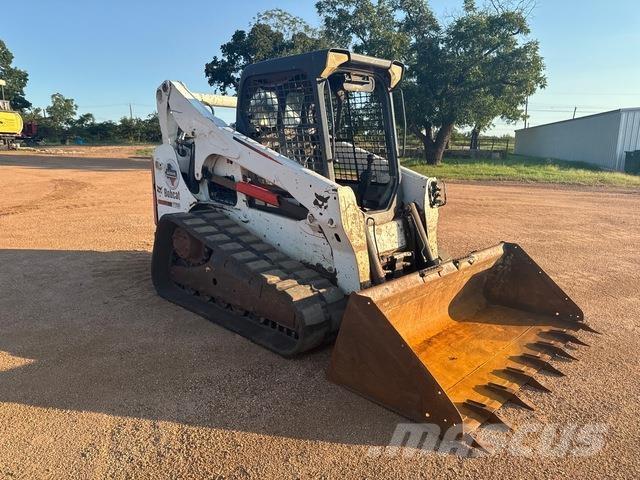 Bobcat T750 Šmykom riadené nakladače
