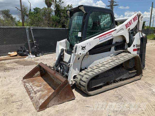 Bobcat T750 Šmykom riadené nakladače