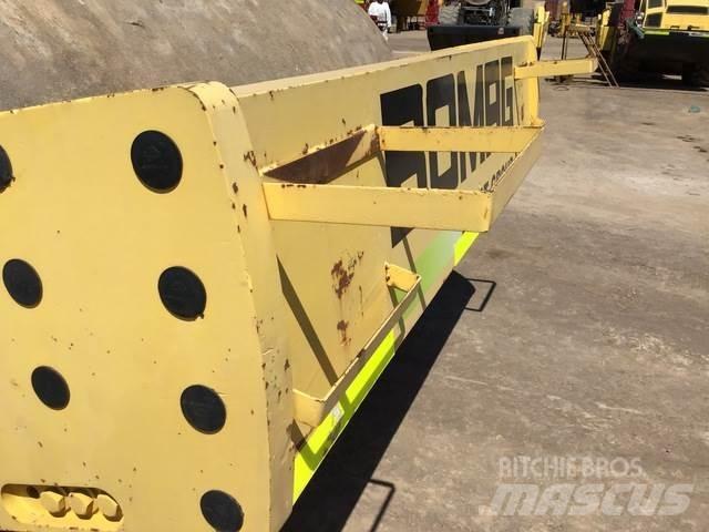 Bomag BW219DH-4 Ťahačové valce