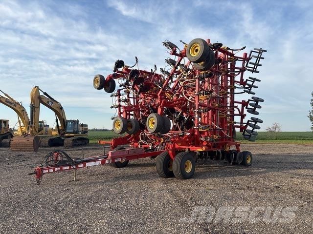 Bourgault 5810 Mechanické sejačky