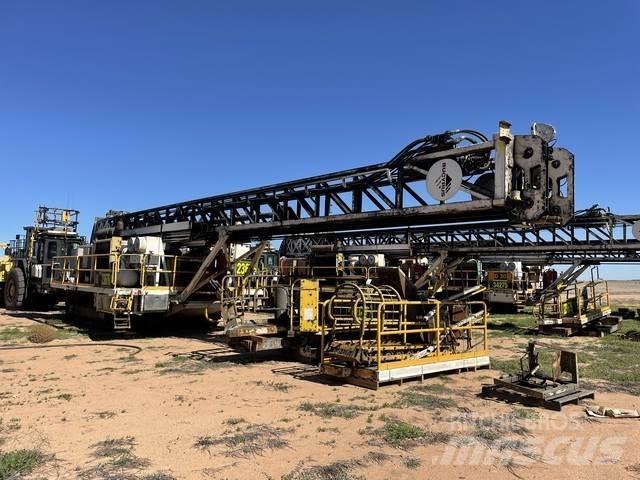 Bucyrus SKSS-16 Povrchové vrtné súpravy