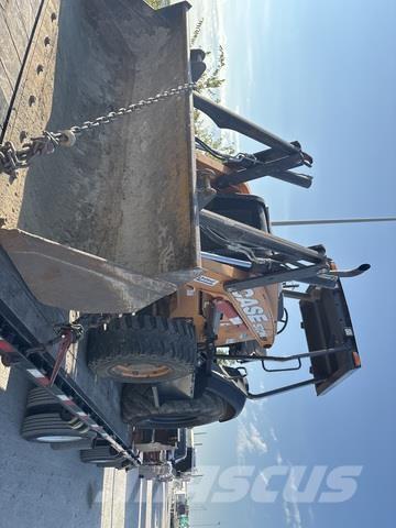 CASE 570N EP Čelné nakladače a rýpadlá