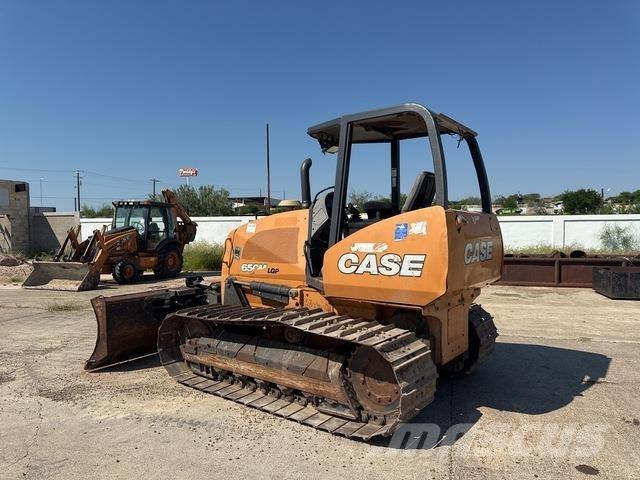 CASE 650M LGP Pásové dozéry