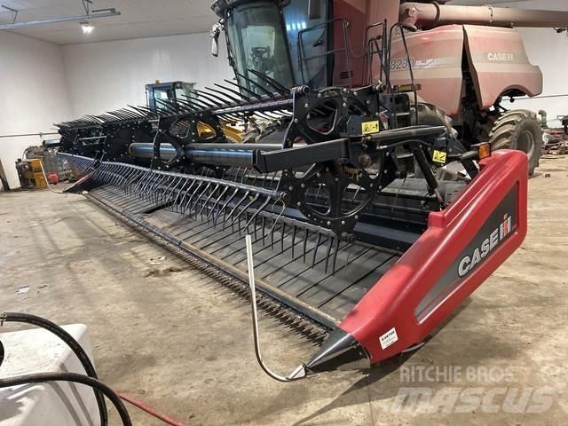 Case IH 2162 Kombajnove hlavice