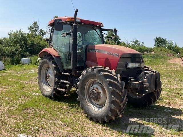 Case IH MXU125 Traktory